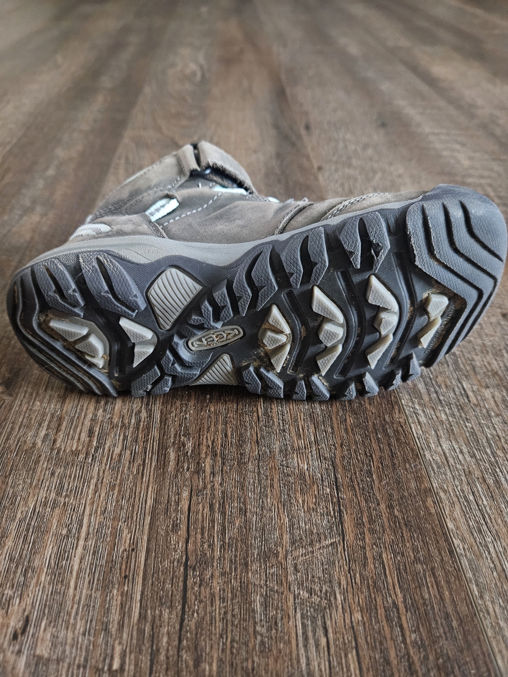 KEEN Girl's Mint Green And Brown Outdoor Hiking Shoe